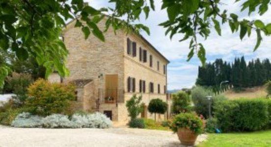 La Collina Lägenhet Monsampietro Morico Exteriör bild