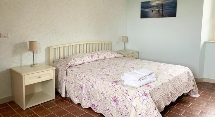 La Collina Lägenhet Monsampietro Morico Rum bild